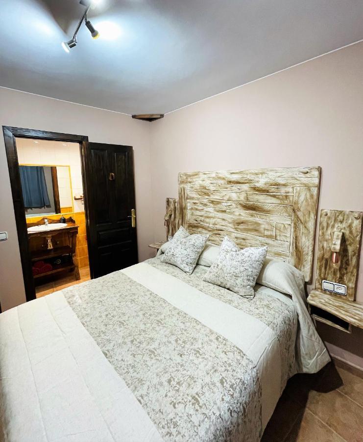 El Rincon De Andrea Habitaciones 비에스카스 외부 사진